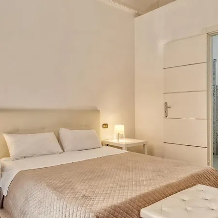 Pupi 93 Bed & Breakfast 2*