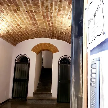 Pupi 93 Bed & Breakfast