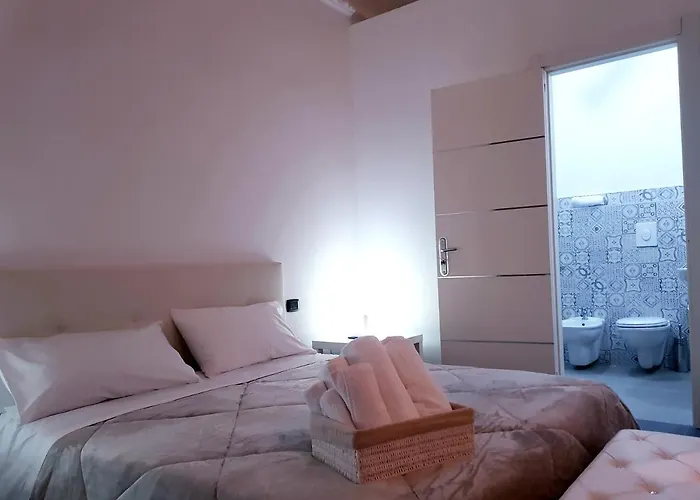 Pupi 93 3* باليرمو